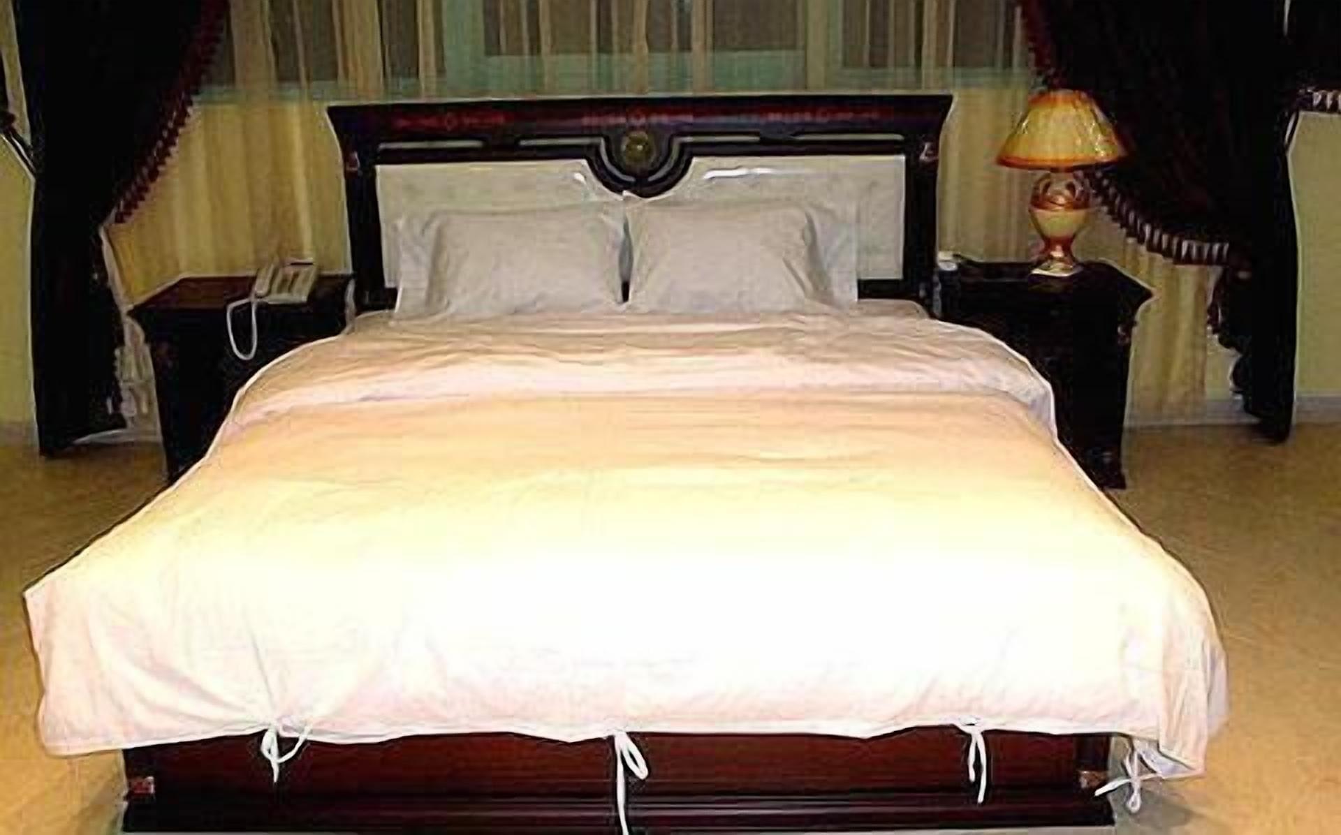 Al Muntazah Plaza Hotel Doha Ngoại thất bức ảnh