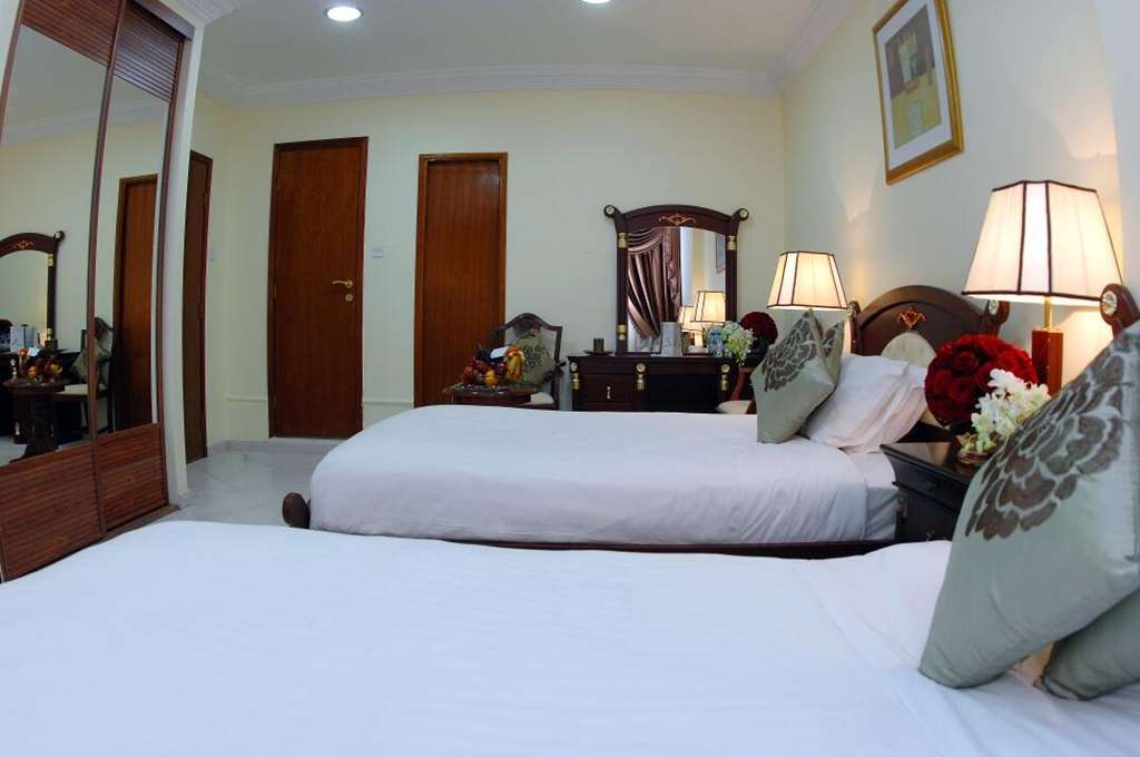 Al Muntazah Plaza Hotel Doha Phòng bức ảnh